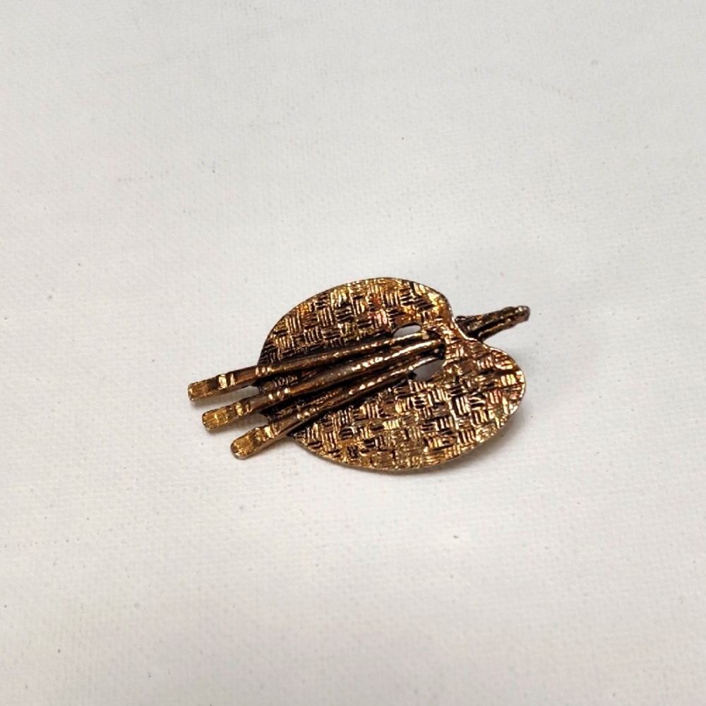 Painter's Palette Brooch